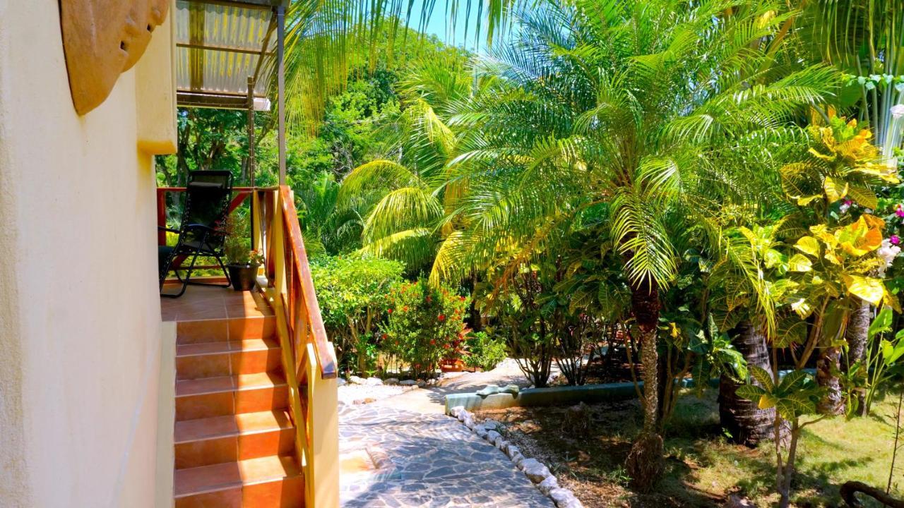 Hotel Casa Sabina à Puerto Carrillo Extérieur photo